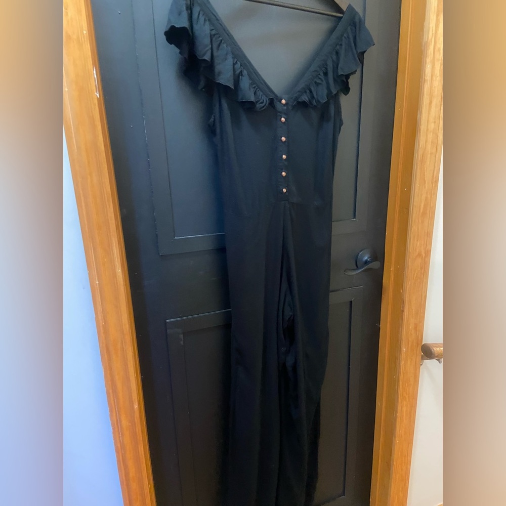 Cleobella Jumpsuit Elegant Black Garment